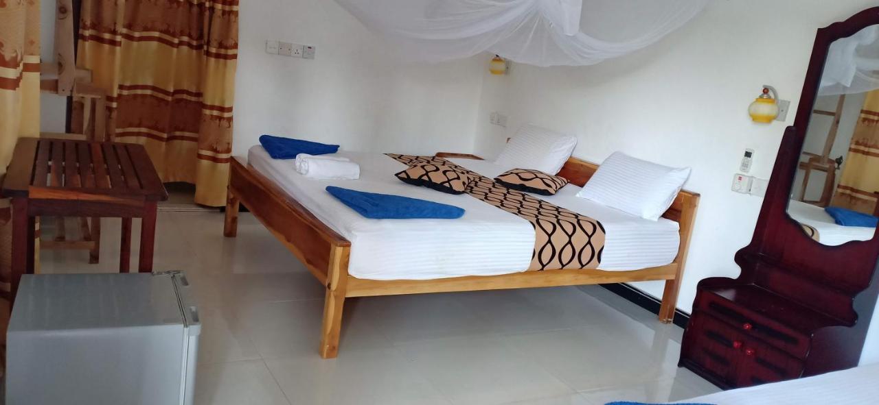 Surf & Sand Hotel Arugambay Arugam Kudah Eksteriør bilde